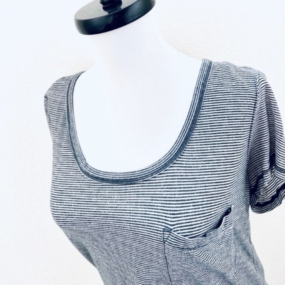 🎈CLEARANCE SALE🎈 Lululemon Tee